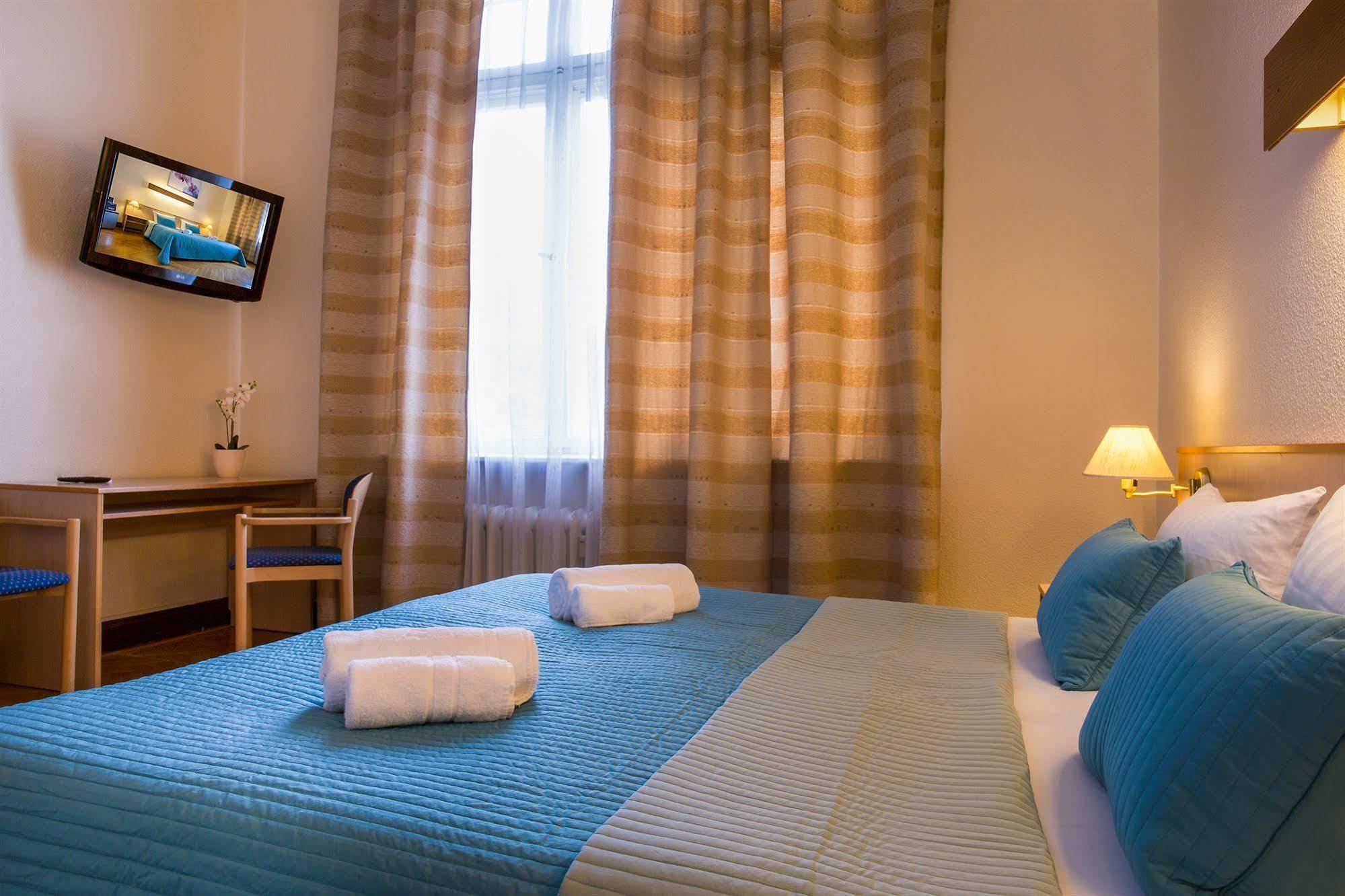 Hotel Comet Am Kurfürstendamm 3*